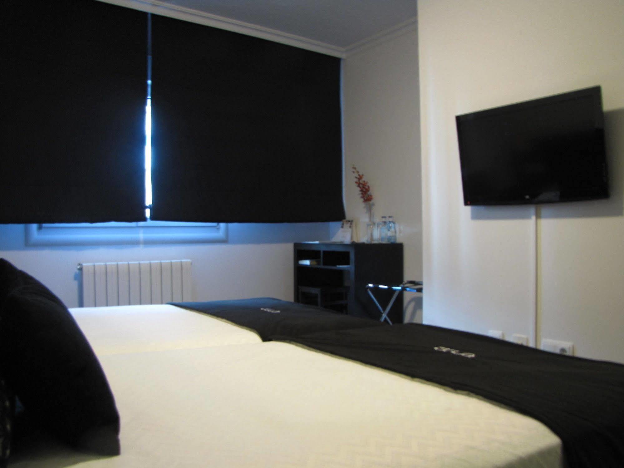 Hotel Room ปอนเตเบดรา ภายนอก รูปภาพ